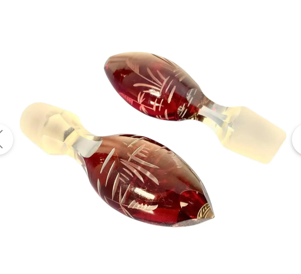 Pair of 1960s Egermann Glass Decanters – Swan Etching