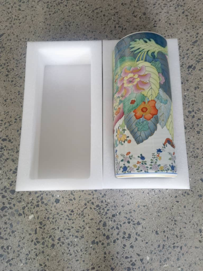 WHOLESALE Tobacco Leaf Umbrella Stand - Hand-Painted