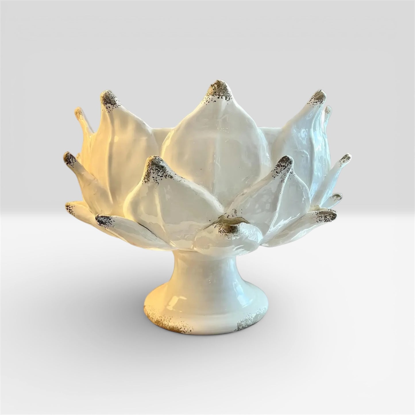 Italian Hand-Thrown Majolica Artichoke Pedestal Bowl – Emerald Green