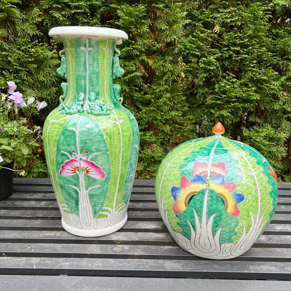 Hand-Painted Jingdezhen Porcelain Melon Jar with Finial Lid