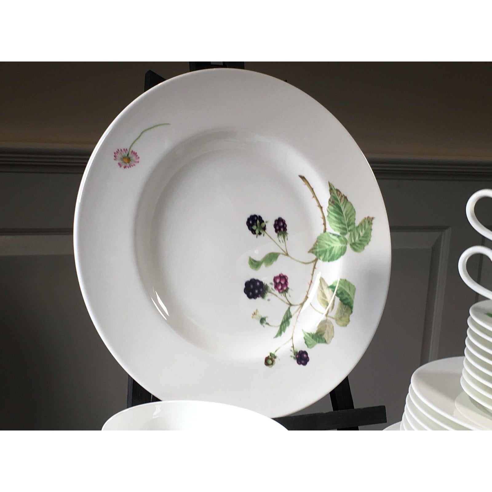 Villeroy and Boch Dinner Set Wildberries Collection 32